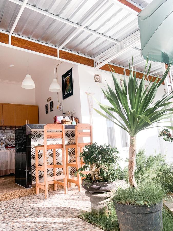 Tropical Paradiso Homestay Banyuwangi  Exteriér fotografie